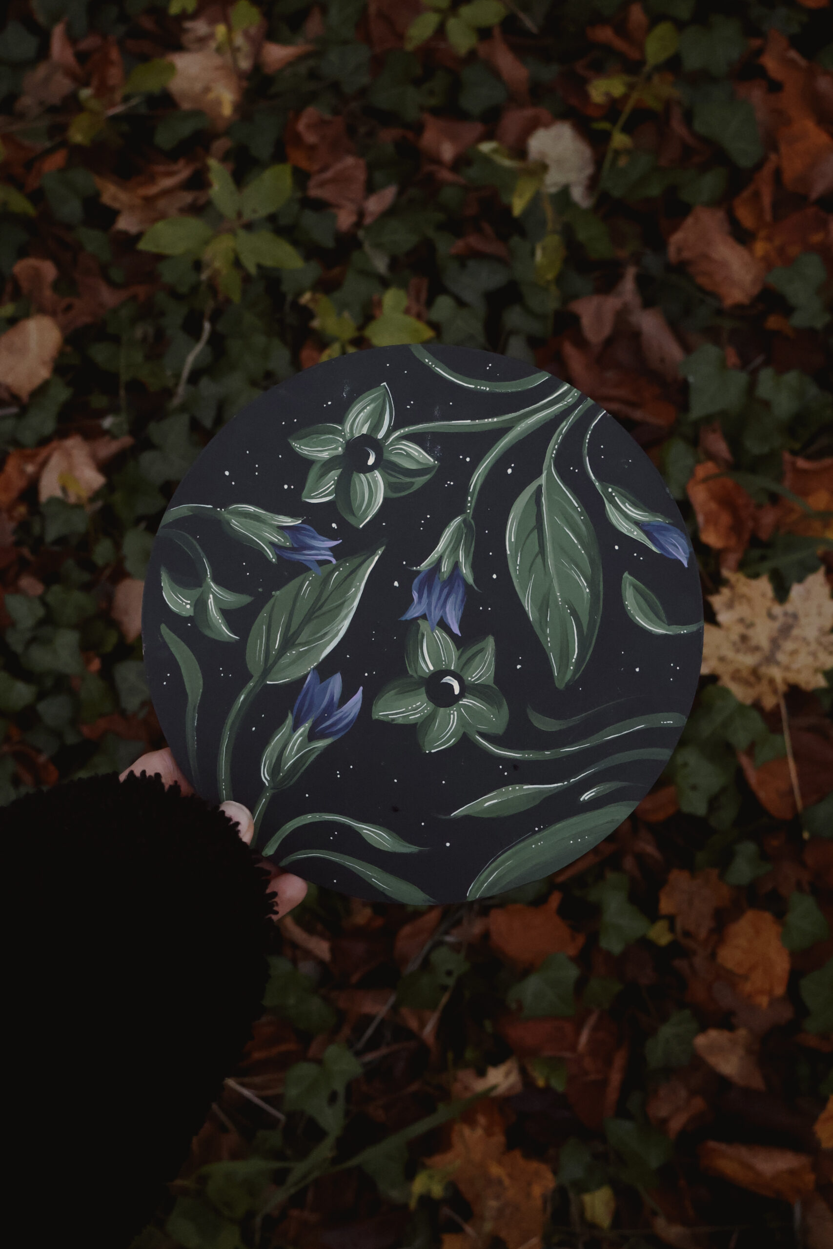 Belladonnes - Oeuvres originales sur bois 20 cm (diam.) – Image 2